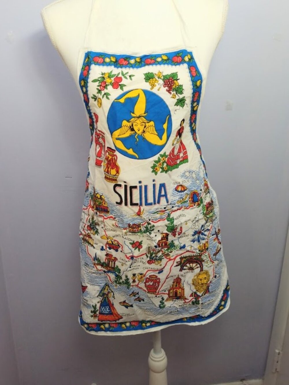 Vintage Kitchen Souvenir Apron Sicily Italian Map Folk Art Colorful Cotton